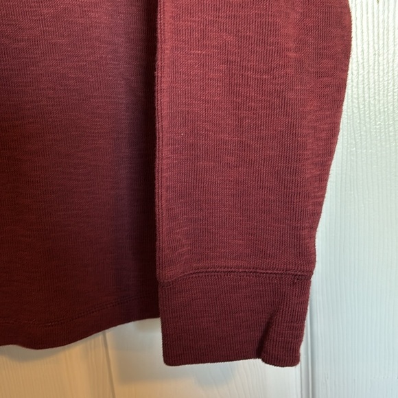 Banana Republic men’s maroon lightweight tight knit sweater size large - Picture 5 of 9